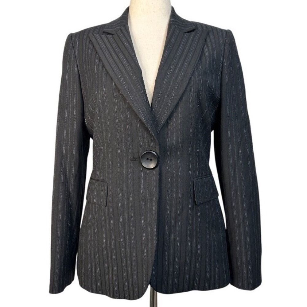 Tahari Black Elegant‎ Pinstripe Blazer Business One Button